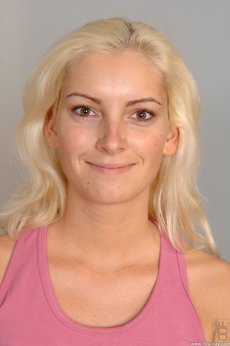 Елена, 21